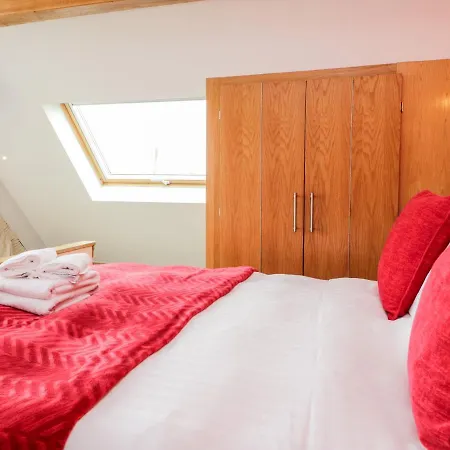Daisy Cottage, * Ulverston